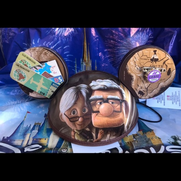 Disney Designer Up Ears Carl and Ellie - Picture 2 of 4